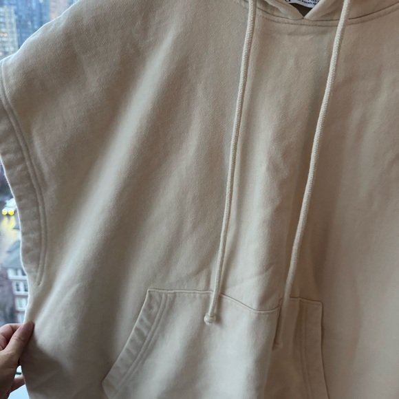 Zara Women's Cream Hoodied Vest - Picture 4 of 6